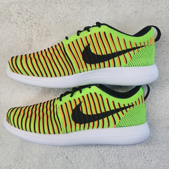 Nike Roshe Two Flyknit Electric Green/Black-Title Orange Running Shoes Size 6.5Y - Picture 5 of 8